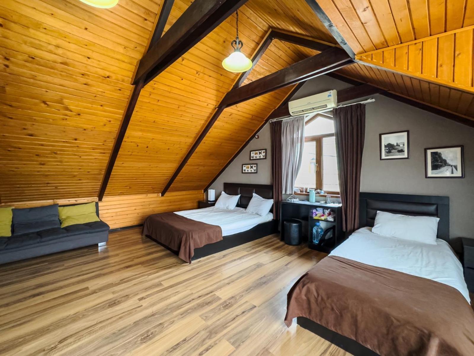 Hotel New Metekhi Tbilisi Bagian luar foto